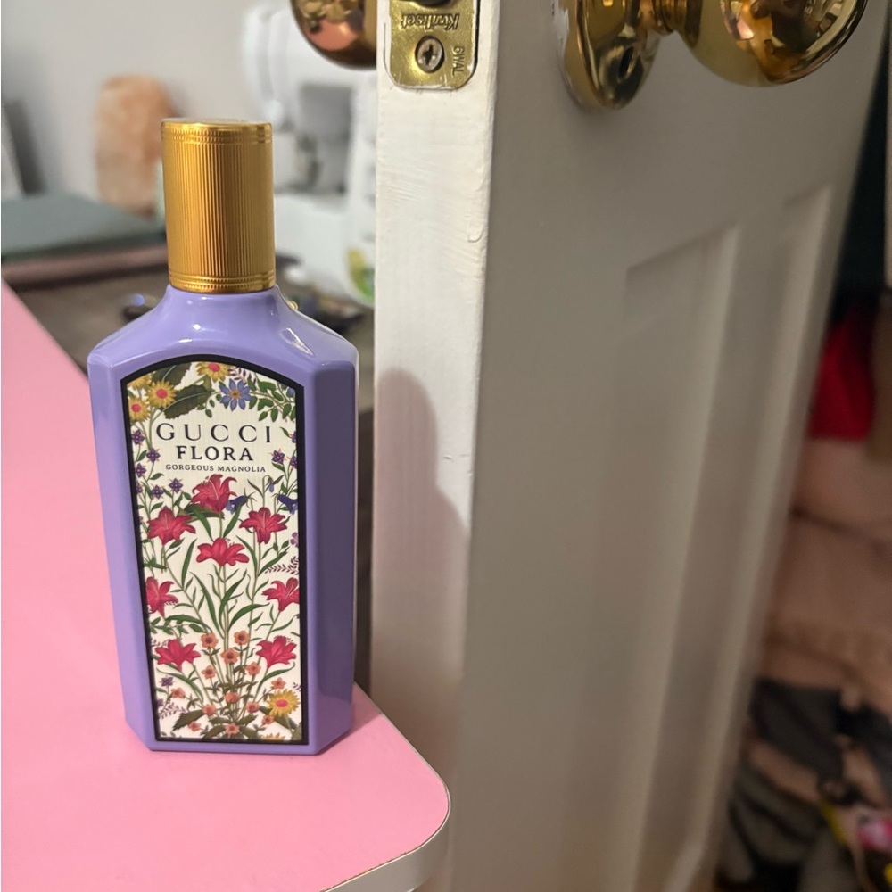 Gucci Flora Gorgeous Gardenia Body Spray- Lavender and Gold